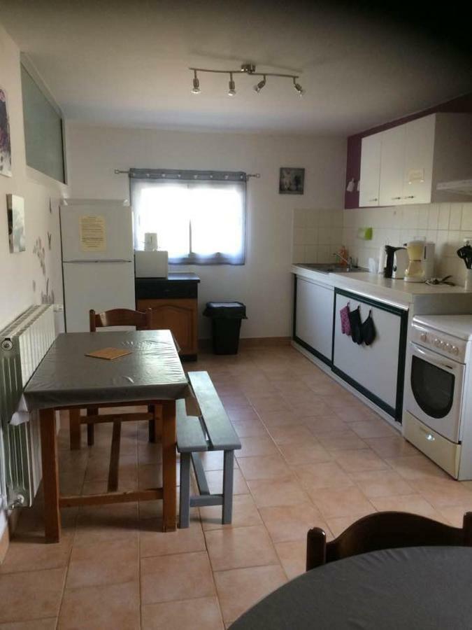 Appartement / Gite Les Papillons Lablachère Exterior foto
